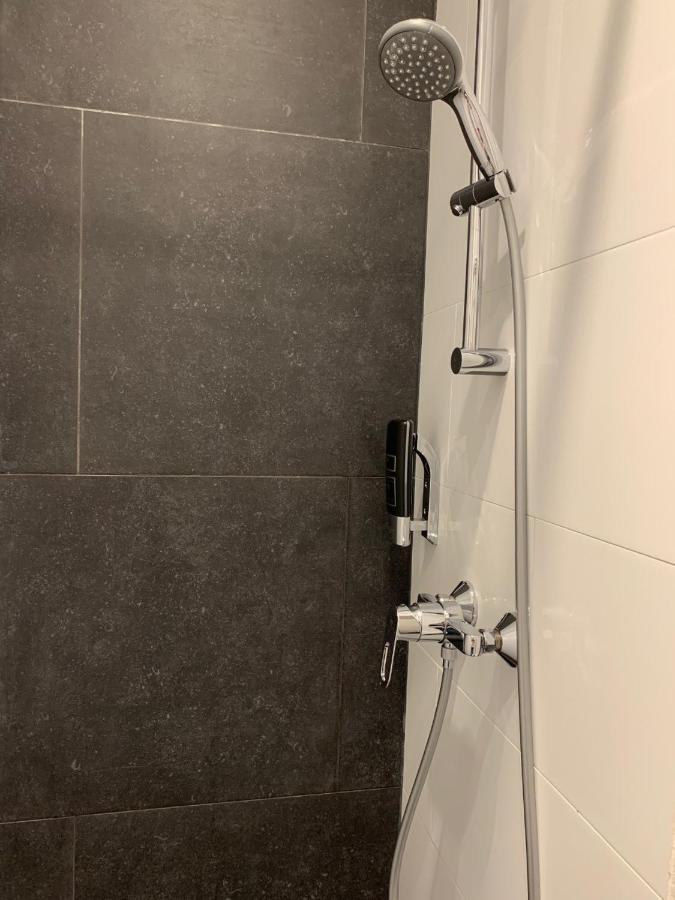 Dam Hotel Амстердам Екстериор снимка